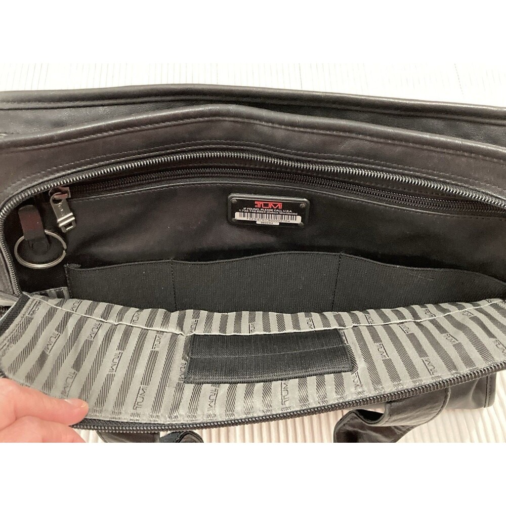 TUMI Black Leather Briefcase 15” Laptop Business Travel Work Bag - Picture 13 of 16